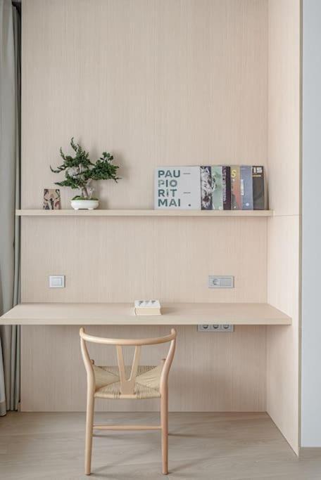 Apartamento Cozy Japanese Oasis With Balcony, Gramophone, Netflix Vilna Exterior foto
