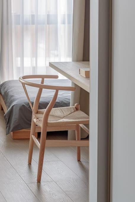 Apartamento Cozy Japanese Oasis With Balcony, Gramophone, Netflix Vilna Exterior foto