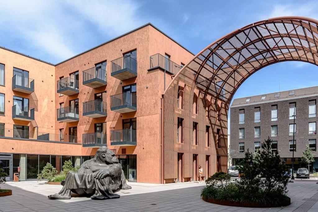 Apartamento Cozy Japanese Oasis With Balcony, Gramophone, Netflix Vilna Exterior foto